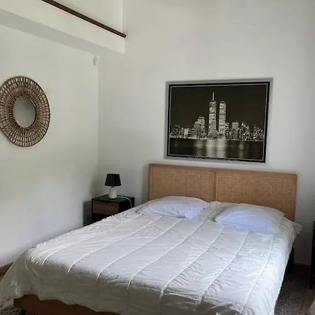 Дом отдыха Coquette Villa With Jacuzzi Beach On Foot